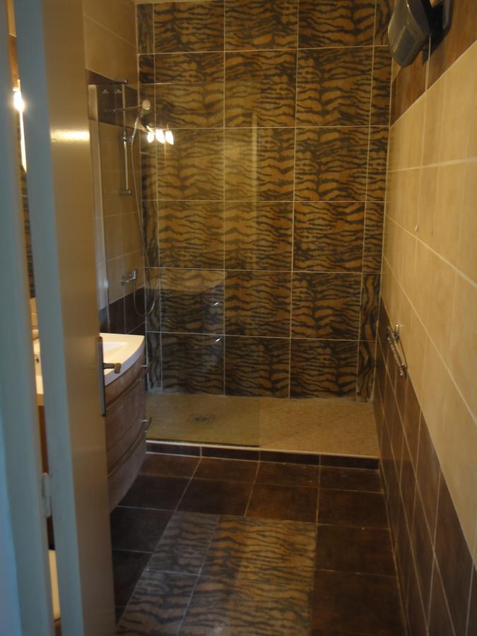 L'Hotel Du Bastier Ginasservis Экстерьер фото